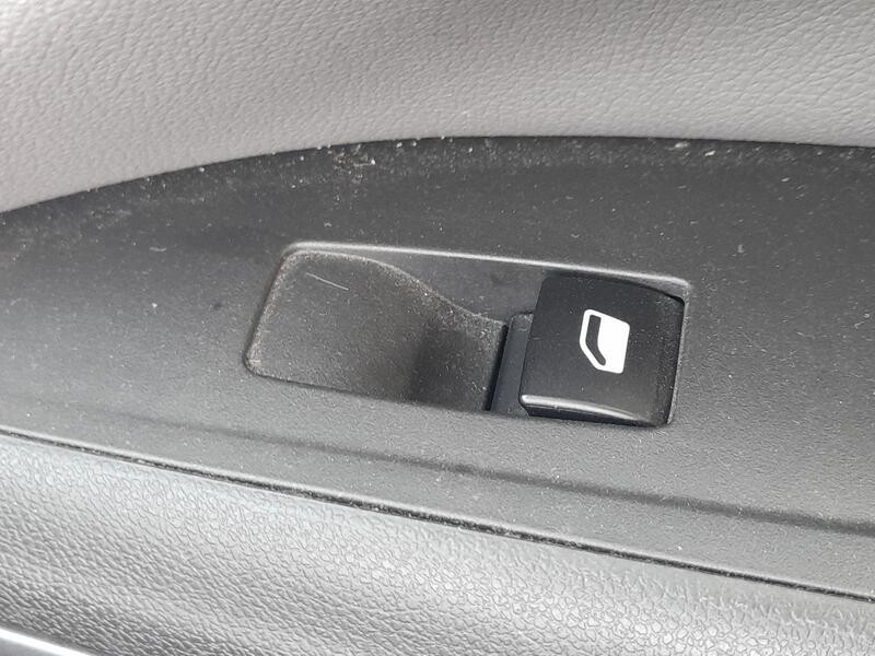 Recambio de mando elevalunas delantero derecho para opel crossland x / crossland (p17, p2qo) 1.5 turbo d (75) referencia OEM IAM