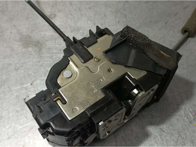 Recambio de cerradura puerta delantera derecha para nissan juke (f15) acenta referencia OEM IAM 80500BA60C  ELECTRICA SIN REFERE