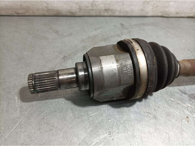 Recambio de transmision delantera derecha para hyundai i20 active trend referencia OEM IAM 49501C8400  