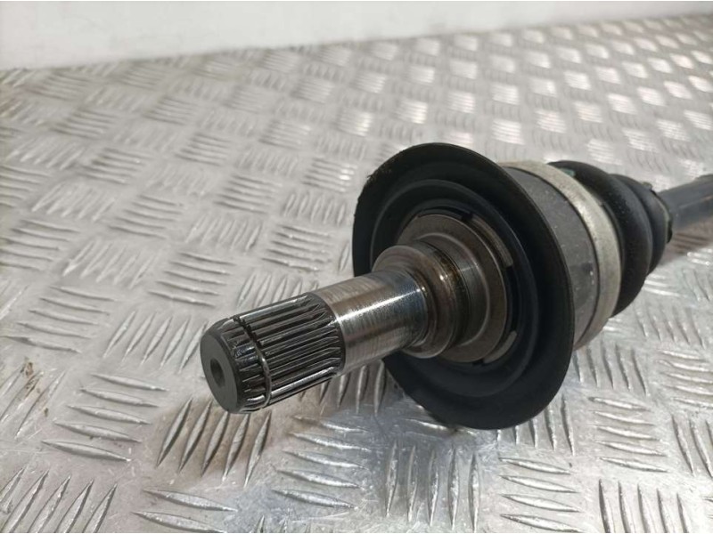 Recambio de transmision trasera derecha para bmw serie 1 lim. (f20/f21) 116d referencia OEM IAM 8680348AI  