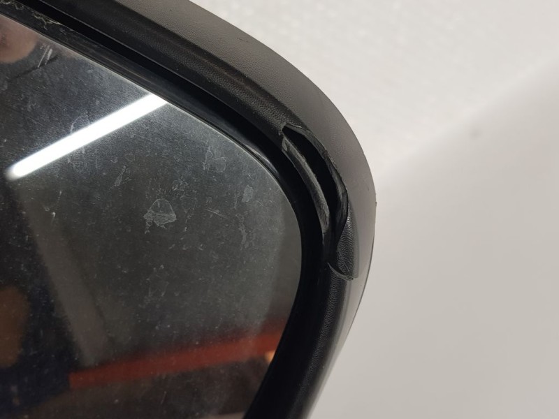 Recambio de retrovisor izquierdo para citroën berlingo cuadro l1 referencia OEM IAM 8154TE  ELECTRICO 3 CABLES CARCASA ROTA