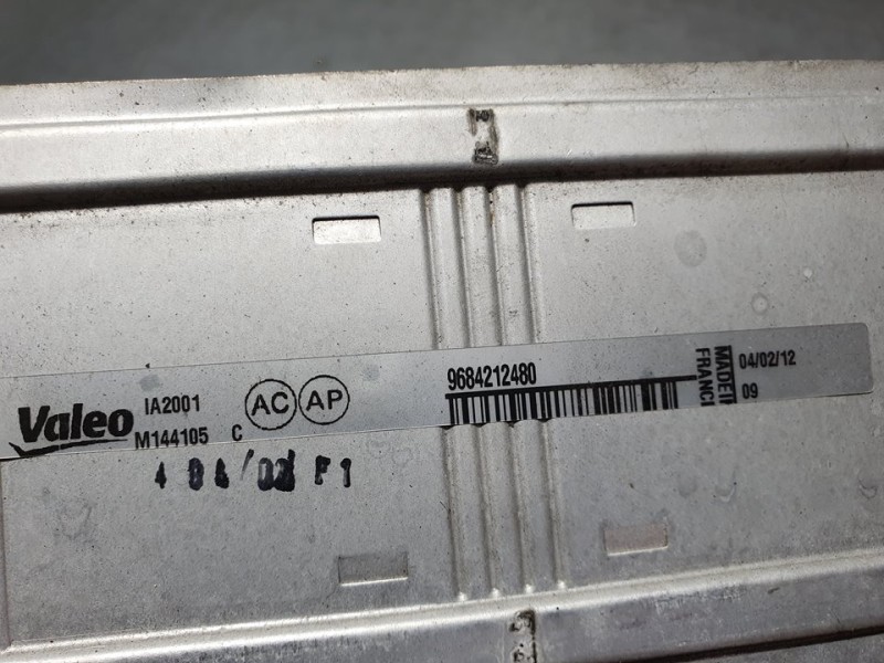 Recambio de intercooler para citroën c4 picasso exclusive referencia OEM IAM 9684212480 M144105 VALEO