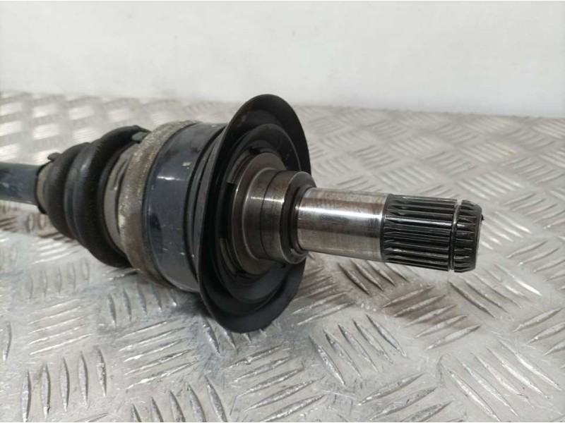 Recambio de transmision trasera izquierda para bmw serie 1 lim. (f20/f21) 116d referencia OEM IAM 8680347AI  