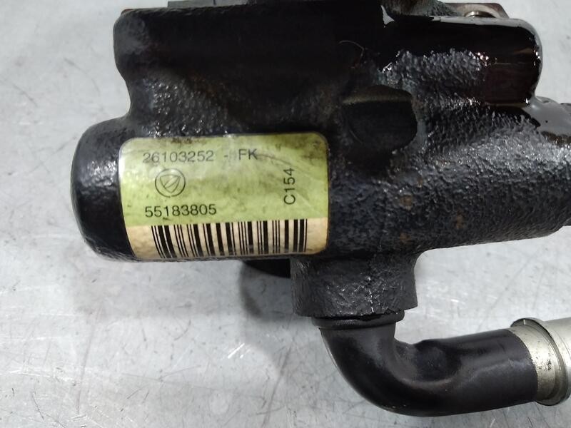 Recambio de bomba direccion para alfa romeo gt (125) 1.9 jtd 16v m-jet distinctive (10.2006) referencia OEM IAM 55183805 2610325