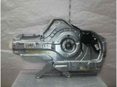 ELEVALUNAS DELANTERO DERECHO F00S1A2099 2 PINS ELECTRICO 824502D000