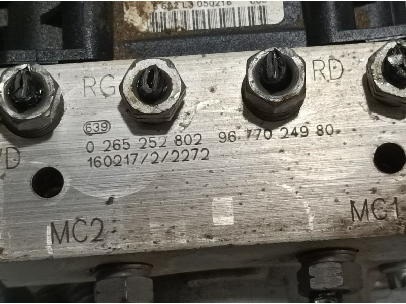 Recambio de abs para citroën c4 lim. feel edition referencia OEM IAM 9677024980 0265252802 BOSCH