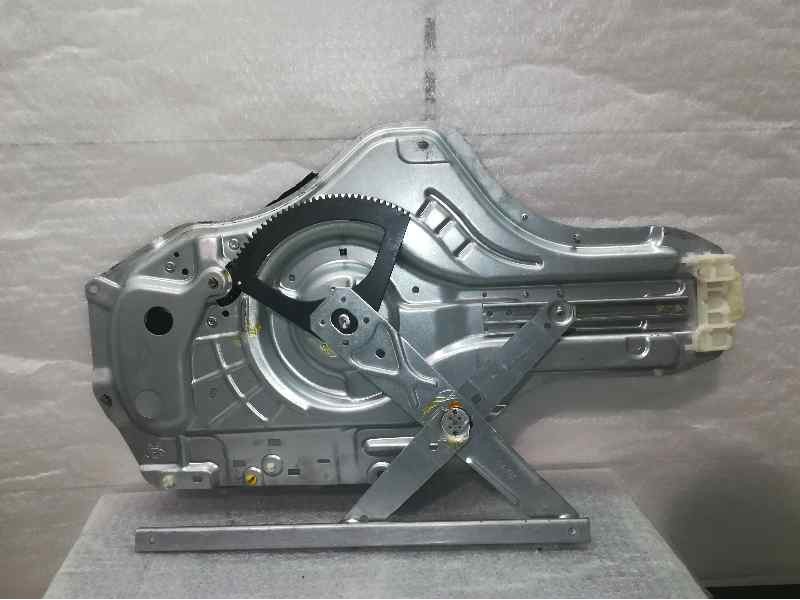 Recambio de elevalunas delantero derecho para hyundai elantra (xd) 1.6 16v cat referencia OEM IAM F00S1A2099 2 PINS ELECTRICO 82