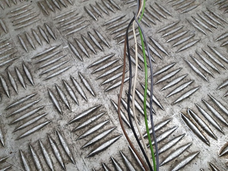 Recambio de retrovisor izquierdo para peugeot 307 berlina (s2) x-line referencia OEM IAM SIN REF  ROZADO