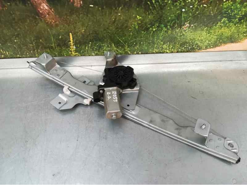 Recambio de elevalunas delantero derecho para dacia duster laureate 4x2 referencia OEM IAM  2 PINS ELECTRICO