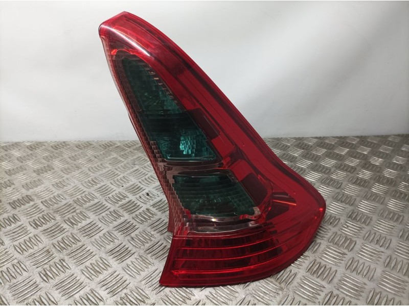 Recambio de piloto trasero derecho para citroën c4 coupe lx referencia OEM IAM 9646801677  