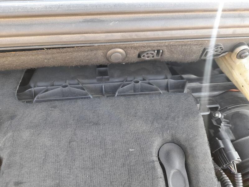 Recambio de carcasa filtro aire para peugeot 308 i (4a_, 4c_) 1.6 hdi referencia OEM IAM 1420V1  