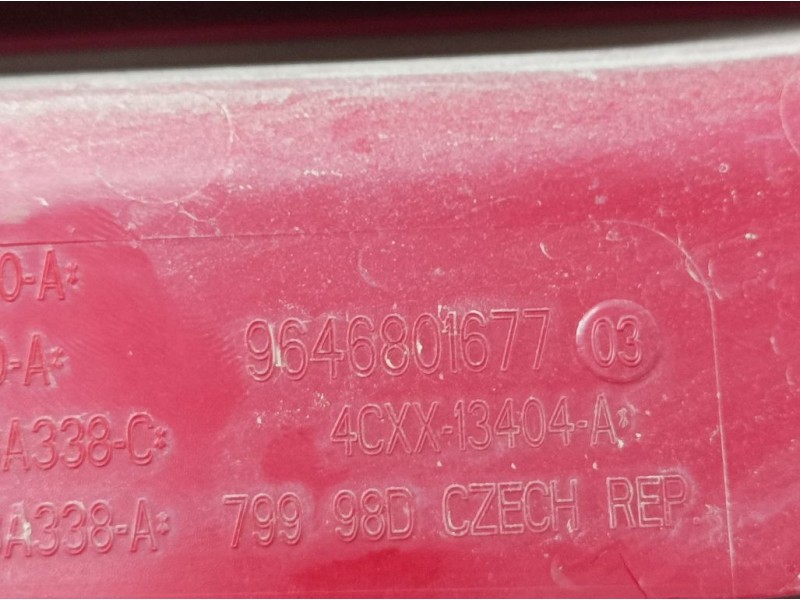 Recambio de piloto trasero derecho para citroën c4 coupe lx referencia OEM IAM 9646801677  