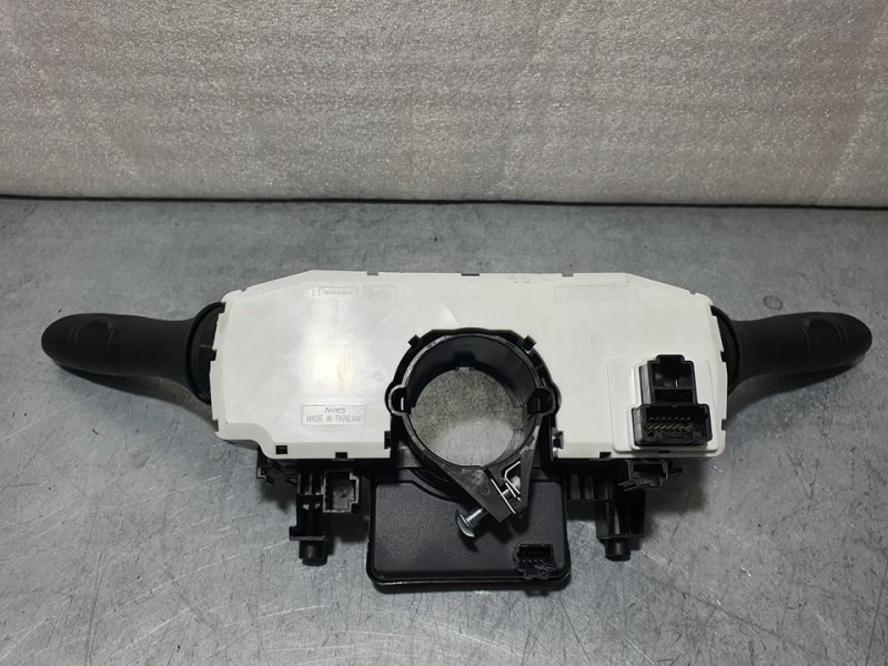 Recambio de mando luces y limpia para nissan qashqai (j11) acenta referencia OEM IAM SIN REF  
