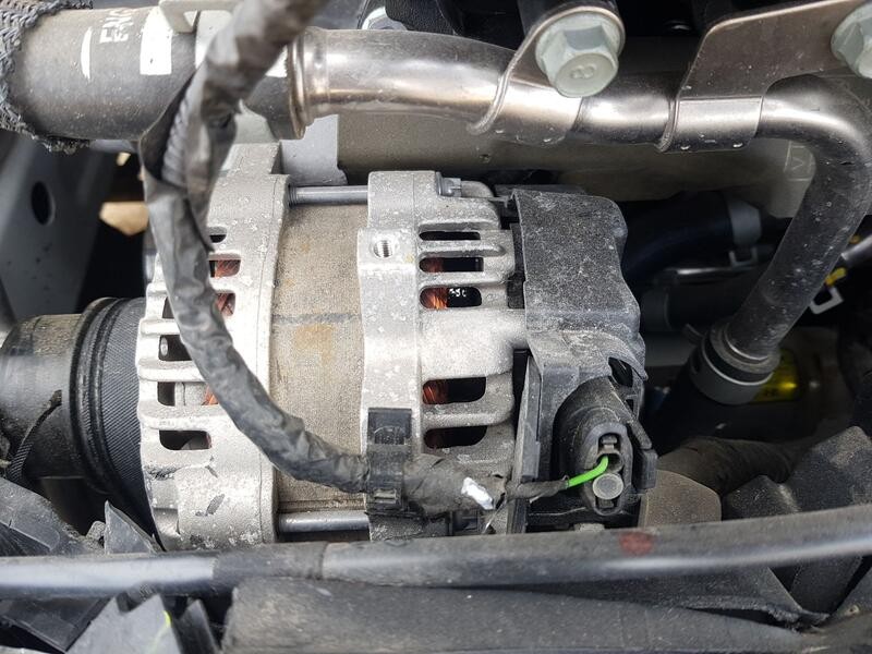 Recambio de alternador para hyundai i20 iii (bc3, bi3) 1.0 t-gdi referencia OEM IAM 3730007250  