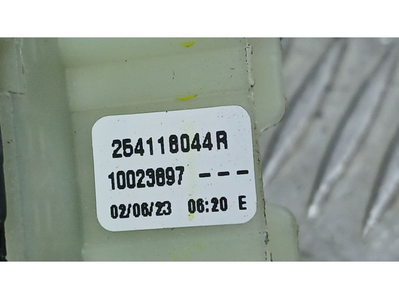 Recambio de mando elevalunas delantero izquierdo para renault express furgoneta/monovolumen 1.5 blue dci 75 (f6aa) referencia OE