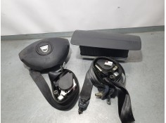 Recambio de kit airbag para dacia duster laureate 4x2 referencia OEM IAM   C PRETENSORES SIN CENTRALITA SIN CARRETE