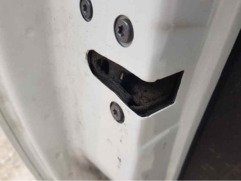 Recambio de cerradura puerta delantera izquierda para fiat 500 e icon referencia OEM IAM 52138077  