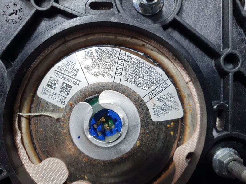 Recambio de kit airbag para dacia duster laureate 4x2 referencia OEM IAM   C PRETENSORES SIN CENTRALITA SIN CARRETE