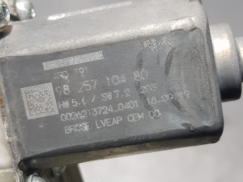 Recambio de elevalunas trasero derecho para peugeot 308 style referencia OEM IAM 9825710480 0026213724 BROSEELÉCTRICO