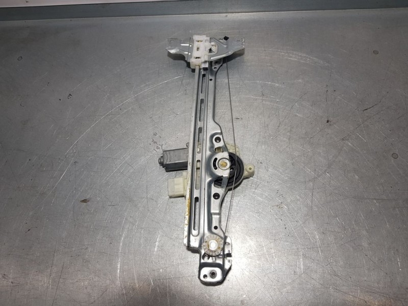 Recambio de elevalunas trasero derecho para peugeot 308 style referencia OEM IAM 9825710480 0026213724 BROSEELÉCTRICO