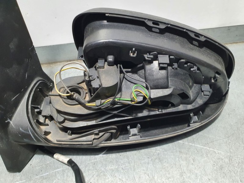 Recambio de retrovisor izquierdo para opel astra j lim. 4türig selection referencia OEM IAM 13308367  ELECTRICO 7 CABLES SIN TAP