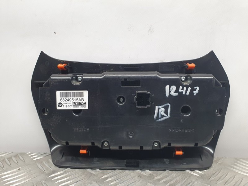 Recambio de mando climatizador para jeep cherokee limited 4wd referencia OEM IAM 68249515AB 16447101 