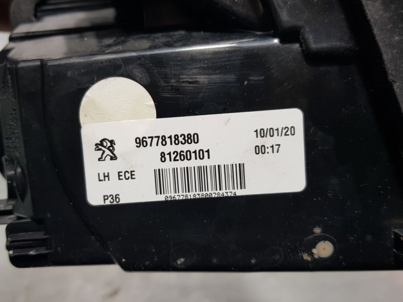 Recambio de piloto trasero izquierdo para peugeot 308 style referencia OEM IAM 9677818380  INTERIOR POCO ROZADO