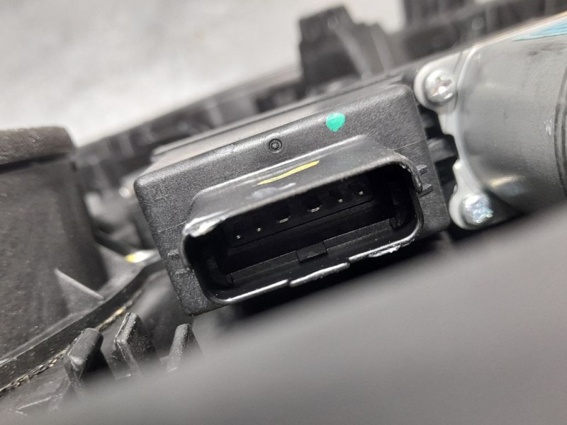 Recambio de elevalunas trasero izquierdo para kia cee´d drive referencia OEM IAM 83470A2341  ELECTRICO 6 PINES