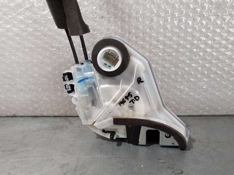 Recambio de cerradura puerta trasera derecha para honda civic lim.5 (fk) 1.5 sport plus referencia OEM IAM 72611TEXY000  4 PINS