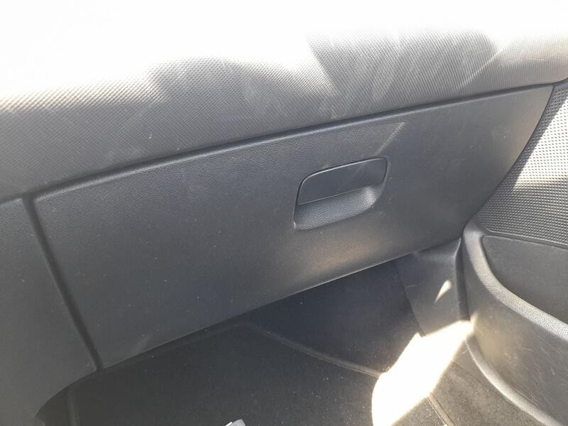 Recambio de guantera para peugeot 308 i (4a_, 4c_) 1.6 hdi referencia OEM IAM 8226LE  