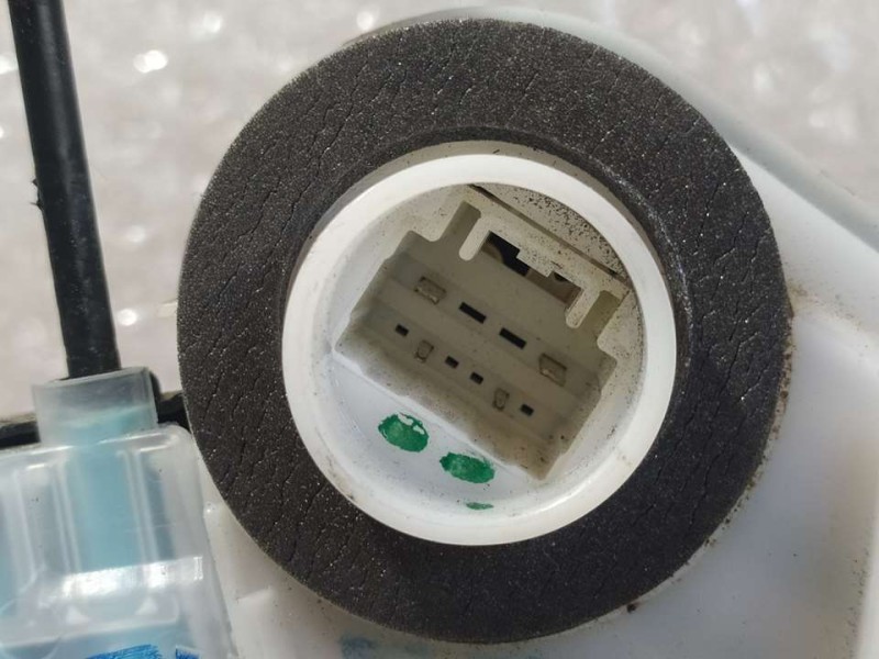 Recambio de cerradura puerta trasera derecha para honda civic lim.5 (fk) 1.5 sport plus referencia OEM IAM 72611TEXY000  4 PINS