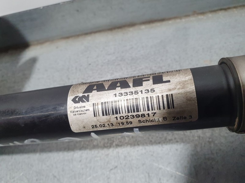 Recambio de transmision delantera izquierda para opel astra j lim. 4türig selection referencia OEM IAM 13335135  