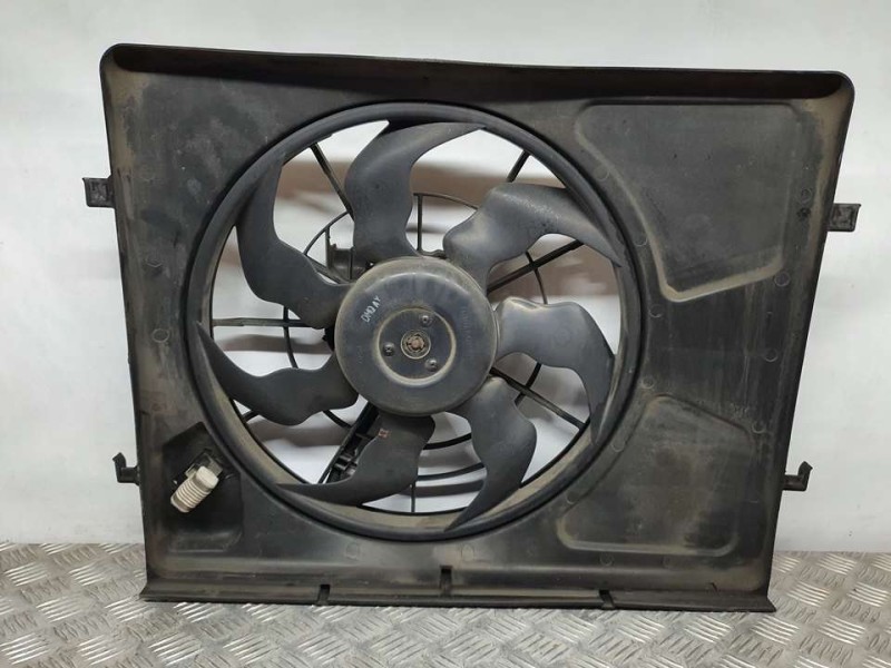 Recambio de electroventilador para kia cee´d active referencia OEM IAM SIN REF  