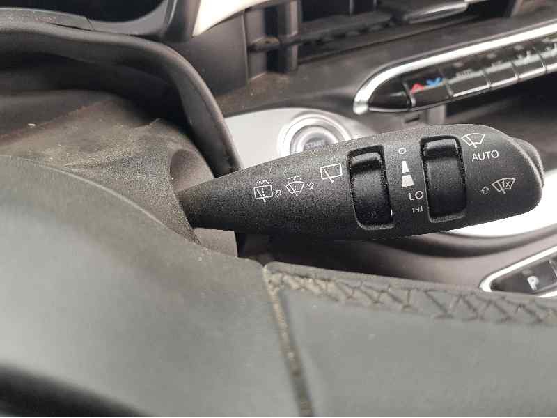 Recambio de mando luces y limpia para fiat 500 e icon referencia OEM IAM 735783014  