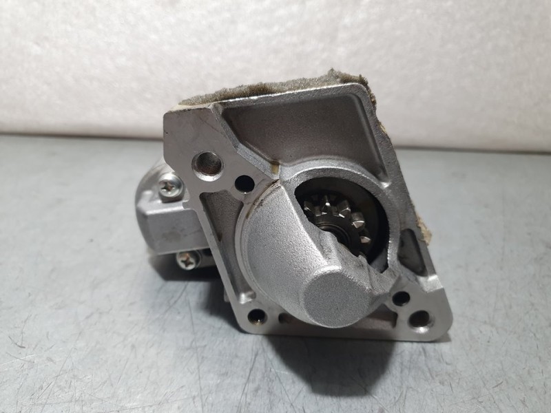 Recambio de motor arranque para nissan qashqai (j11) acenta referencia OEM IAM 233004483R M000TD6071ZE MITSUBISHI
