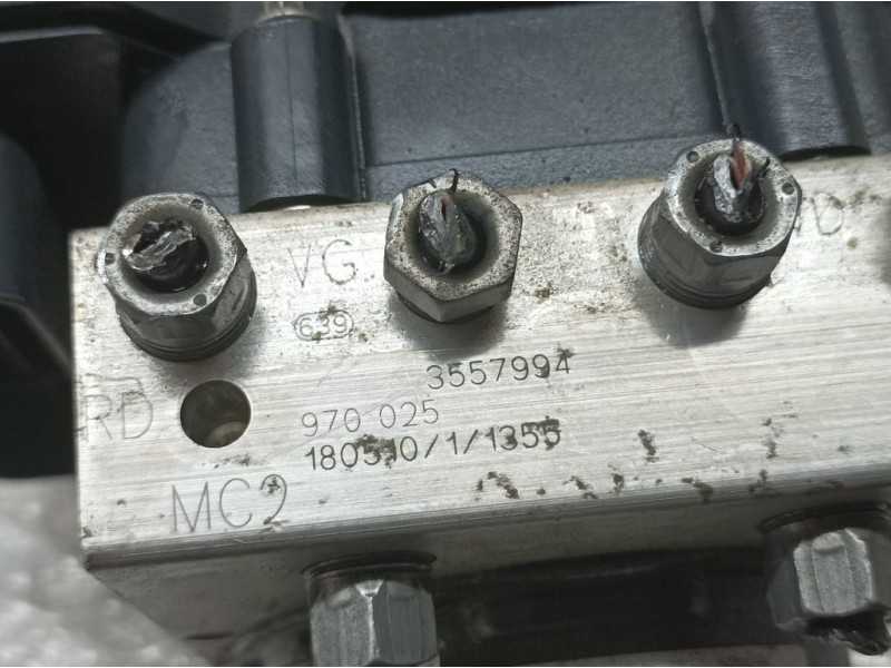 Recambio de abs para opel crossland x selective referencia OEM IAM 3557994 970025 BOSCH