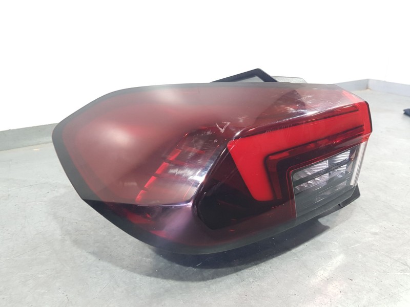 Recambio de piloto trasero izquierdo exterior para opel corsa f (p2jo) 1.2 (68) referencia OEM IAM 9829317980 LED 
