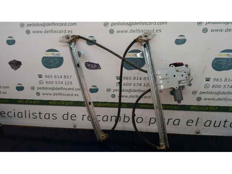 Recambio de elevalunas delantero derecho para citroën xsara picasso 1.6 hdi 90 exclusive referencia OEM IAM 0130821762  BOSCH