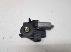 Recambio de motor elevalunas delantero izquierdo para audi a6 berlina (4b2) 2.4 (121kw) referencia OEM IAM 130821775  