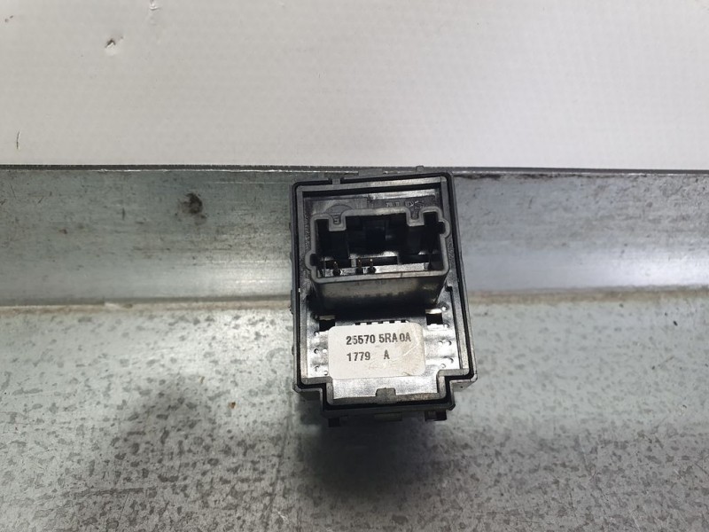 Recambio de mando retrovisor para nissan micra v (k14) urban referencia OEM IAM 255705RA0A  