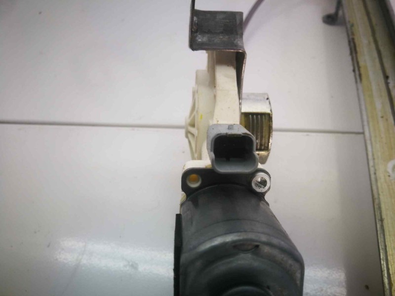 Recambio de elevalunas delantero derecho para nissan micra (k12e) 1.2 cat referencia OEM IAM 130822203  DOS PINS