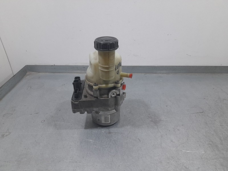 Recambio de bomba direccion electrica para renault express furgoneta/monovolumen 1.5 blue dci 95 (f6ab) referencia OEM IAM 49110