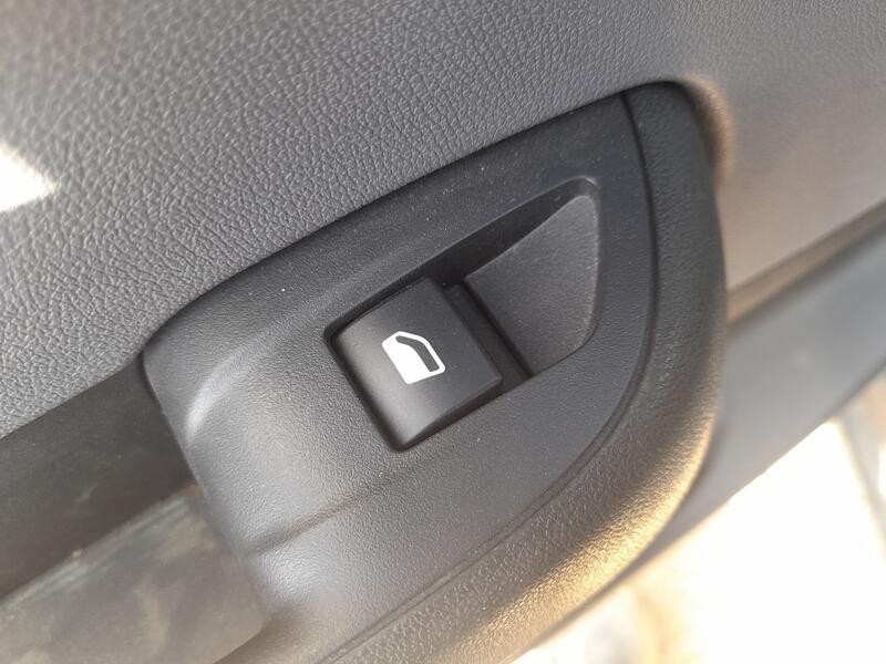 Recambio de mando elevalunas trasero izquierdo para opel crossland x / crossland (p17, p2qo) 1.5 turbo d (75) referencia OEM IAM