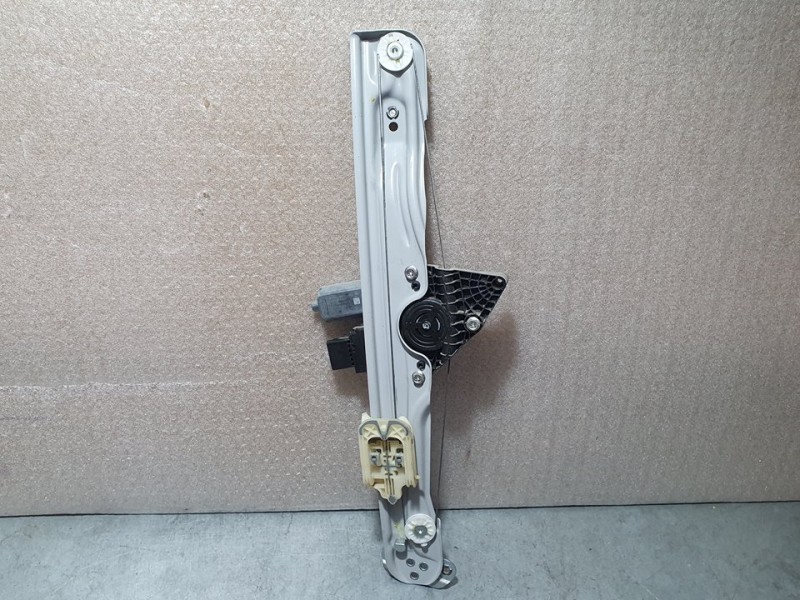 Recambio de elevalunas delantero derecho para opel crossland x selective referencia OEM IAM 39137856  6 PINES