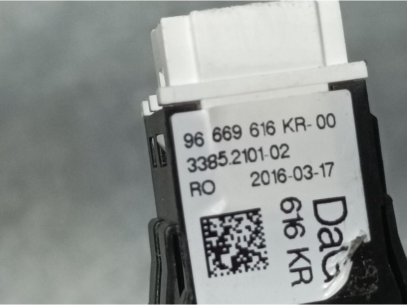 Recambio de warning para citroën c3 feel edition referencia OEM IAM 96669616KR00  