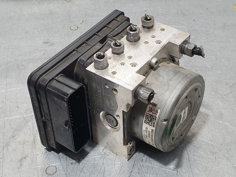 Recambio de abs para peugeot 208 access referencia OEM IAM 9822654880 10022012064 ATE