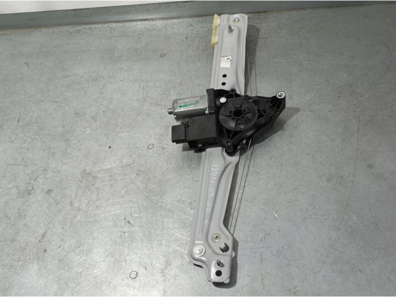 Recambio de elevalunas trasero izquierdo para opel crossland x selective referencia OEM IAM 39137857  ELECTRICO 6 PINS