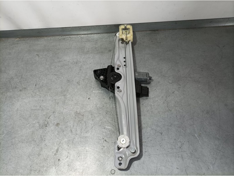 Recambio de elevalunas trasero izquierdo para opel crossland x selective referencia OEM IAM 39137857  ELECTRICO 6 PINS