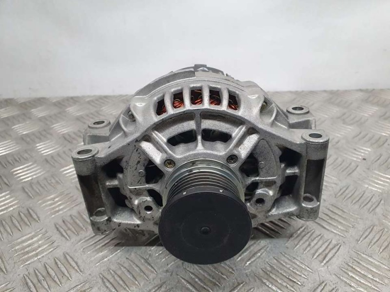 Recambio de alternador para mercedes-benz vito (w638) caja cerrada 108 cdi  (638.094) referencia OEM IAM 0101549502 0123320051 B