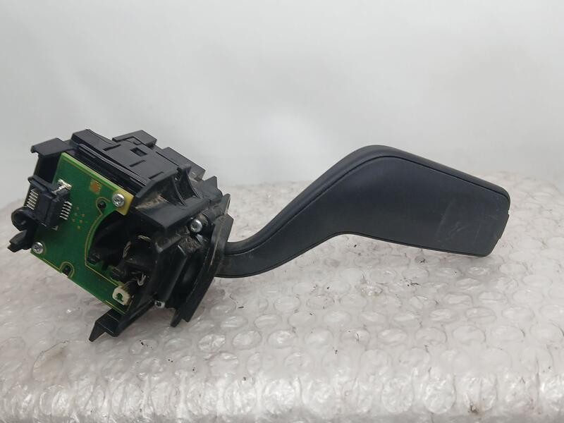 Recambio de mando intermitentes para ford focus turnier active referencia OEM IAM H1BT13335BB  